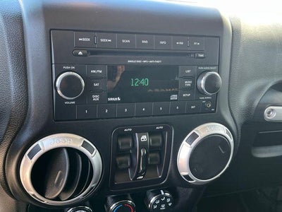 2015 Jeep Wrangler Unlimited 4WD 4dr Sahara