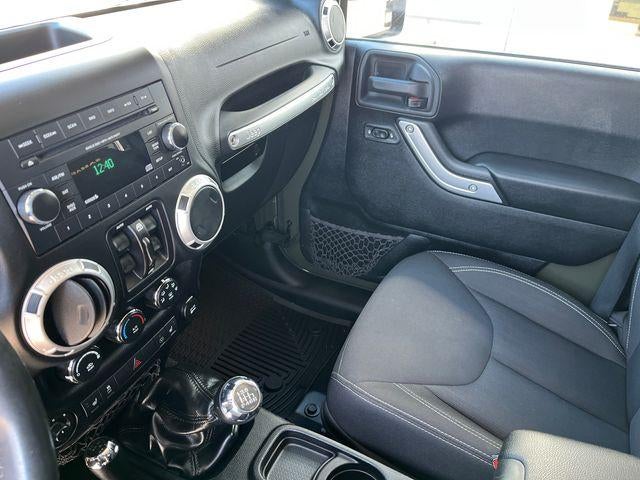 2015 Jeep Wrangler Unlimited 4WD 4dr Sahara