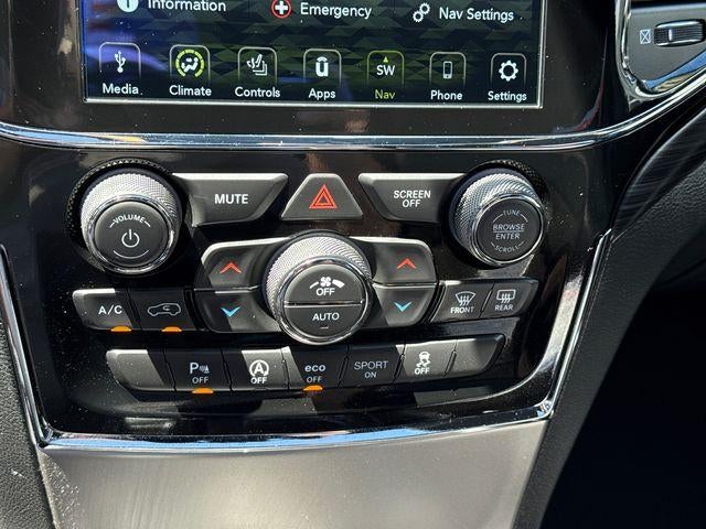2021 Jeep Grand Cherokee Laredo X 4x4