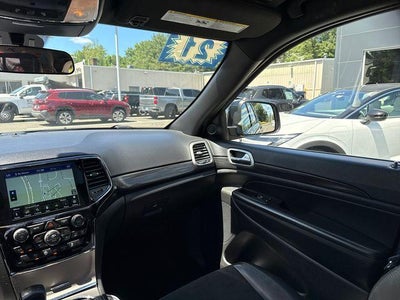 2021 Jeep Grand Cherokee Laredo X 4x4