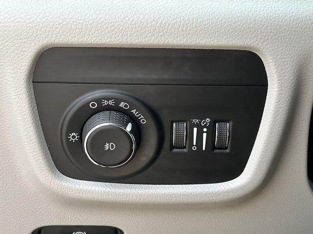 2022 Jeep Grand Cherokee Overland 4x4