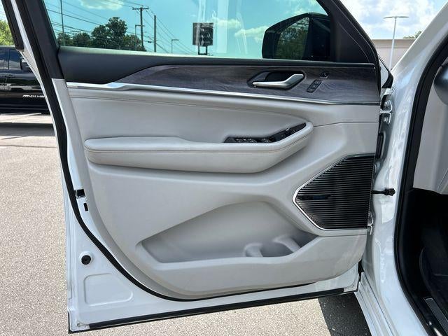 2022 Jeep Grand Cherokee Overland 4x4
