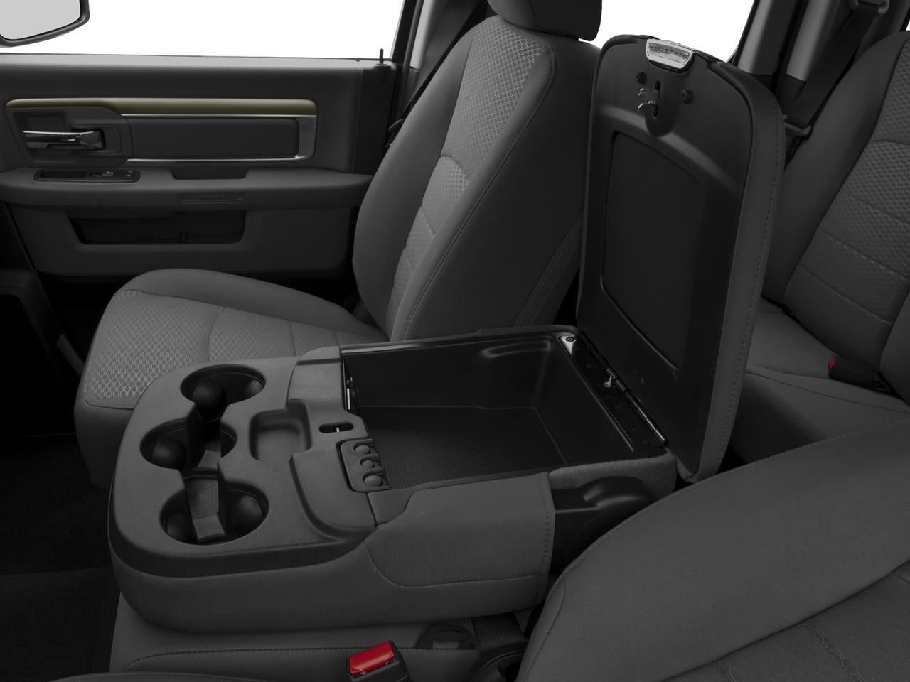 2016 RAM 1500 4WD Quad Cab 6.4 Ft Box Big Horn
