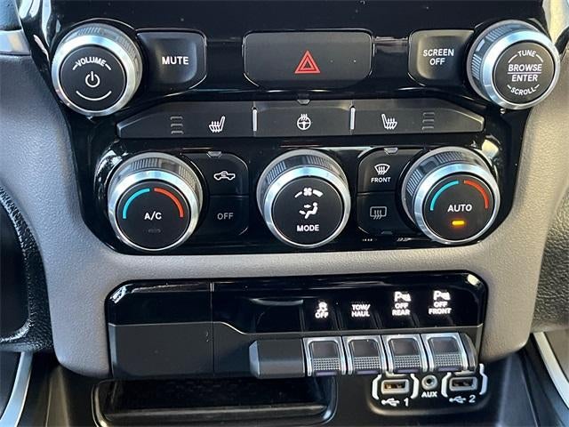 2021 RAM 1500 Big Horn 4x4 Crew Cab 5'7" Box