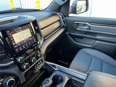 2021 RAM 1500 Big Horn 4x4 Crew Cab 5'7" Box