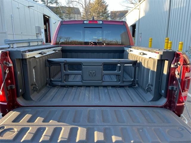 2021 RAM 1500 Big Horn 4x4 Crew Cab 5'7" Box