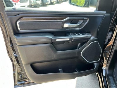 2022 RAM 1500 Laramie 4x4 Crew Cab 5'7" Box