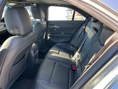 2024 Cadillac CT4 4dr Sdn Luxury