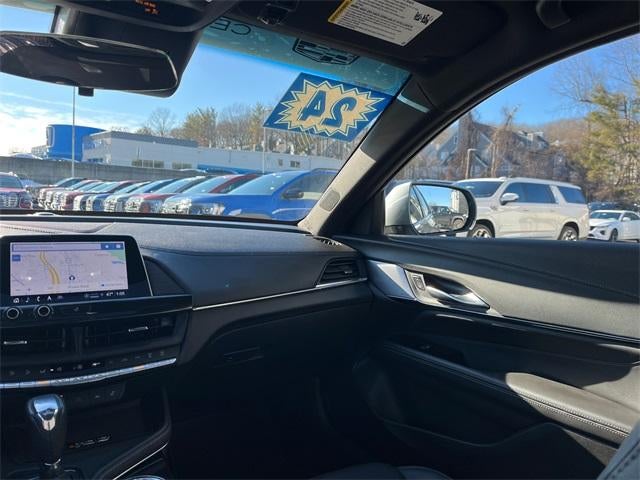 2024 Cadillac CT4 4dr Sdn Luxury