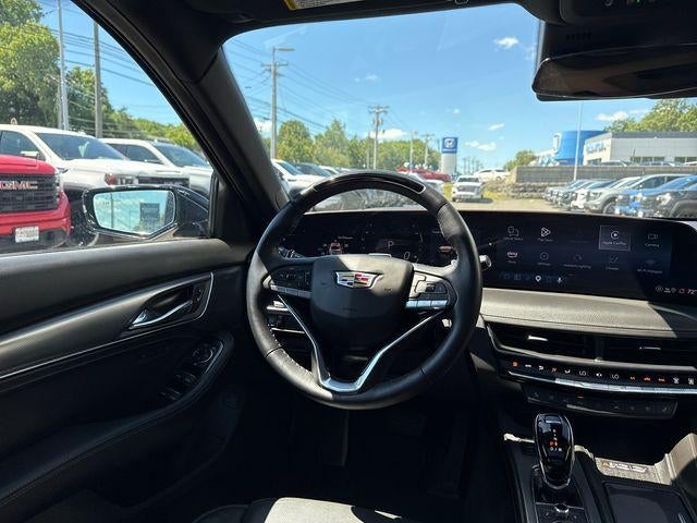 2025 Cadillac CT5 4dr Sdn Premium Luxury