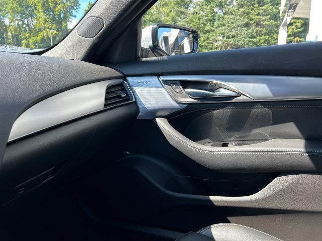 2023 Cadillac CT5 4dr Sdn Luxury