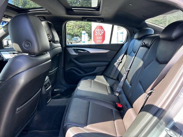 2023 Cadillac CT5 4dr Sdn Luxury