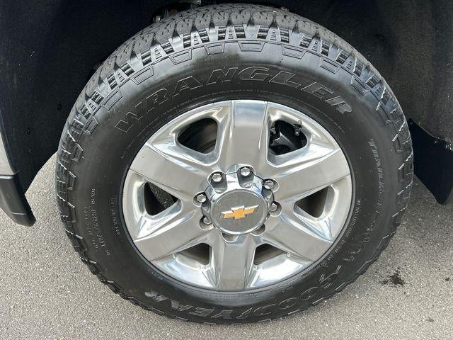2022 Chevrolet Silverado 3500 HD Crew Cab Standard Box 4-Wheel Drive LTZ