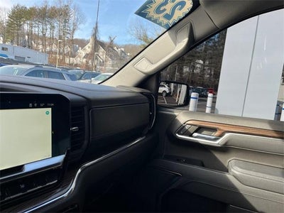 2023 Chevrolet Silverado 1500 Crew Cab Short Box 4-Wheel Drive RST