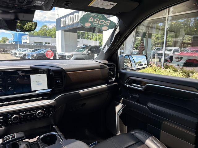 2024 Chevrolet Silverado 1500 Crew Cab Short Box 4-Wheel Drive High Country
