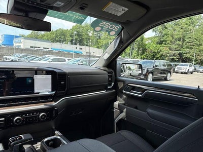 2025 Chevrolet Silverado 1500 Crew Cab Standard Box 4-Wheel Drive RST