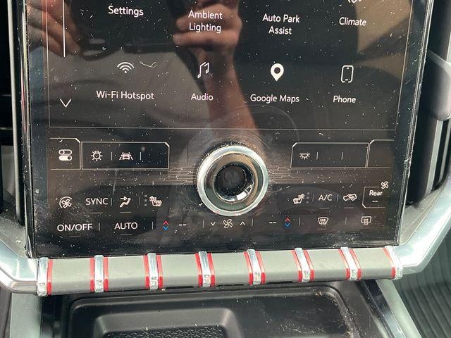 2024 GMC Acadia AWD AT4