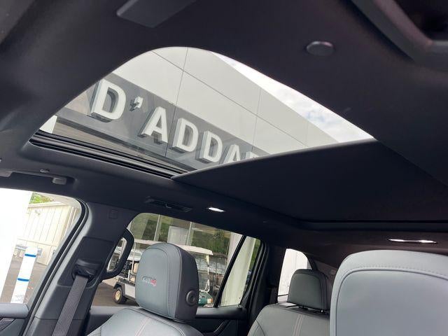 2024 GMC Acadia AWD AT4