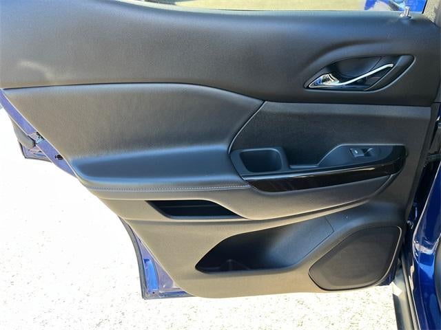 2023 GMC Acadia AWD AT4