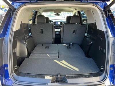 2023 GMC Acadia AWD AT4