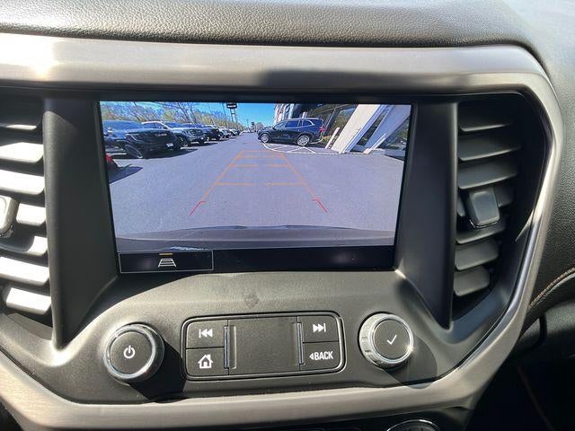 2023 GMC Acadia AWD AT4