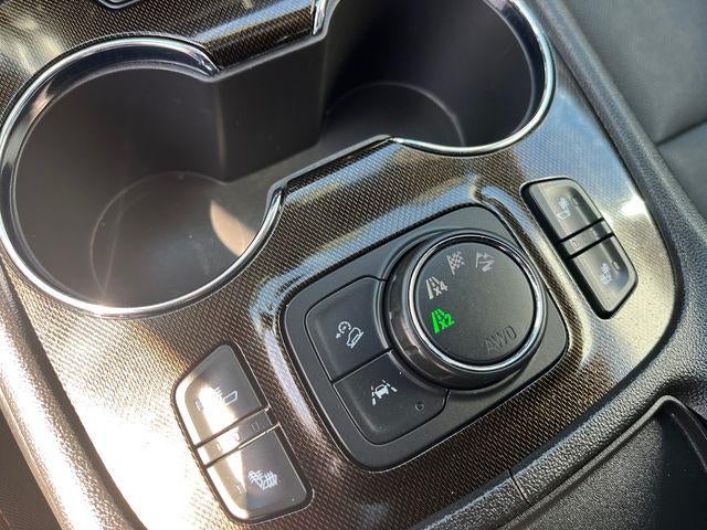 2023 GMC Acadia AWD AT4