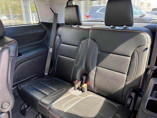 2023 GMC Acadia AWD AT4