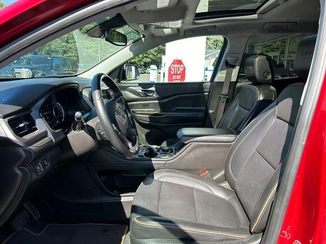 2023 GMC Acadia AWD AT4