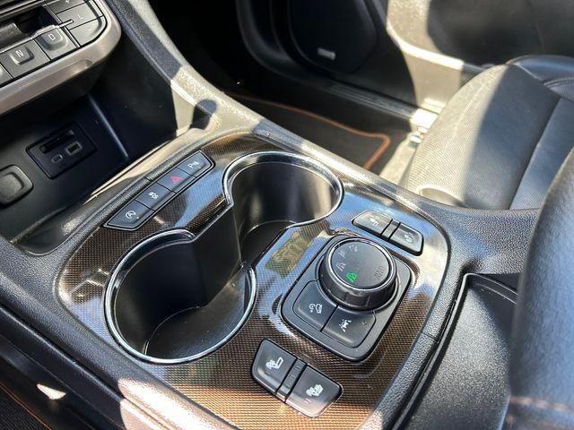 2023 GMC Acadia AWD AT4
