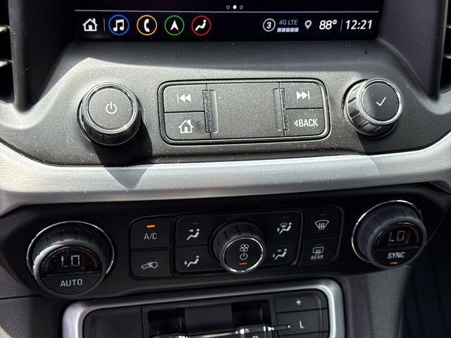 2022 GMC Acadia AWD SLT