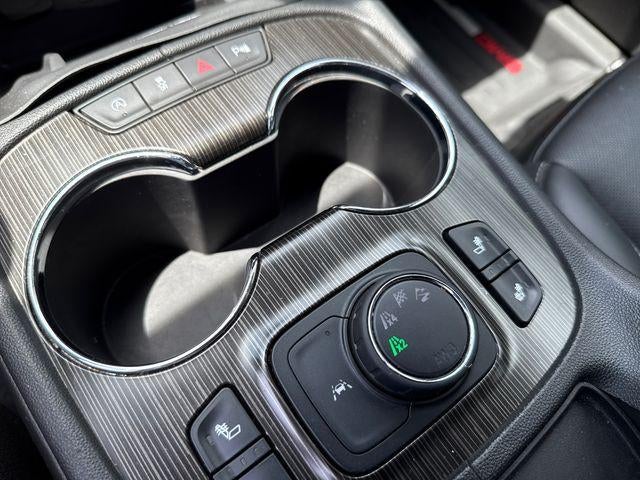 2022 GMC Acadia AWD SLT
