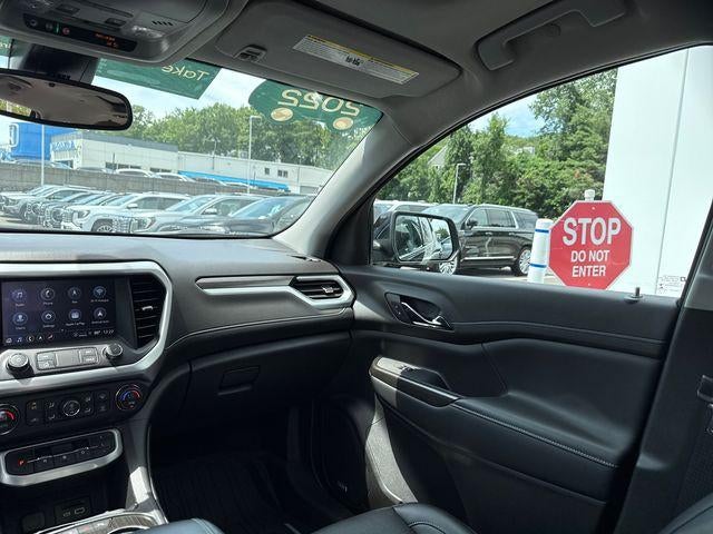 2022 GMC Acadia AWD SLT