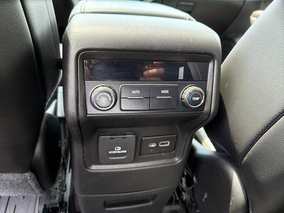 2022 GMC Acadia AWD SLT