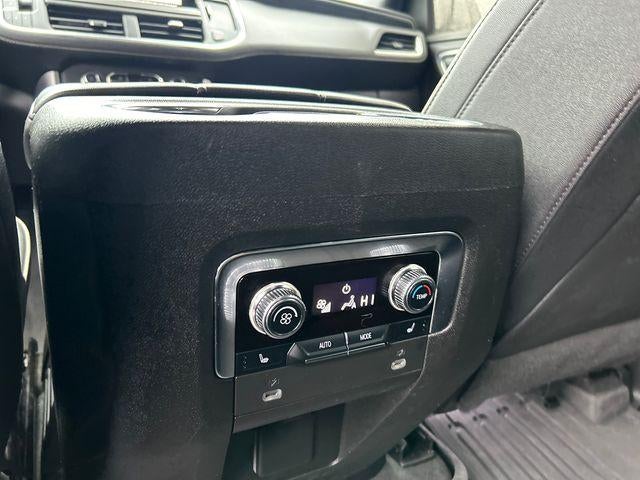 2023 GMC Yukon 4WD 4dr SLT