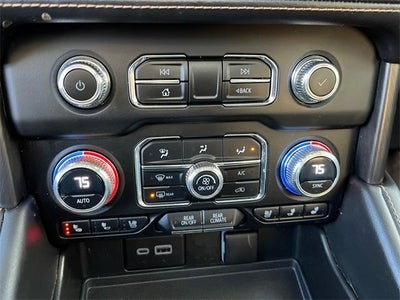 2023 GMC Yukon XL 4WD 4dr AT4