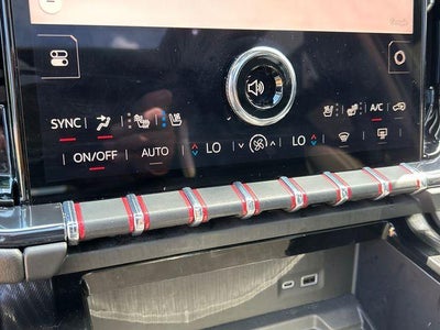 2025 GMC Yukon XL 4WD 4dr AT4