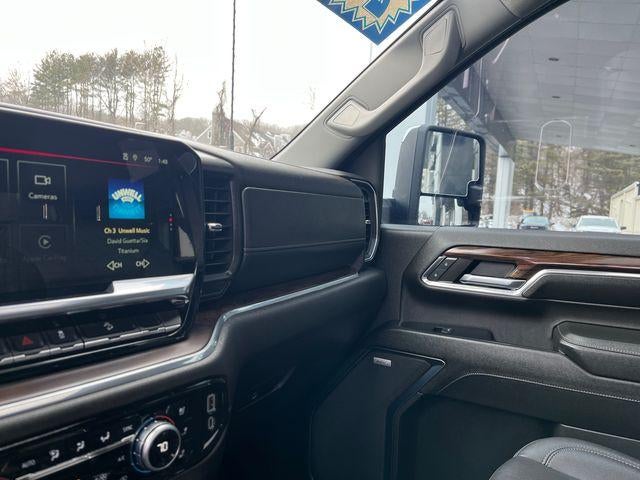 2024 GMC Sierra 2500 HD Crew Cab Standard Box 4-Wheel Drive SLT