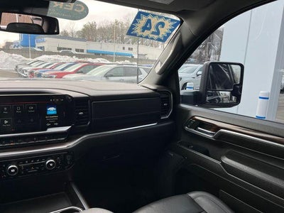 2024 GMC Sierra 2500 HD Crew Cab Standard Box 4-Wheel Drive SLT