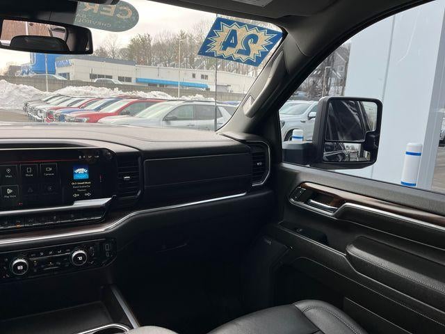 2024 GMC Sierra 2500 HD Crew Cab Standard Box 4-Wheel Drive SLT