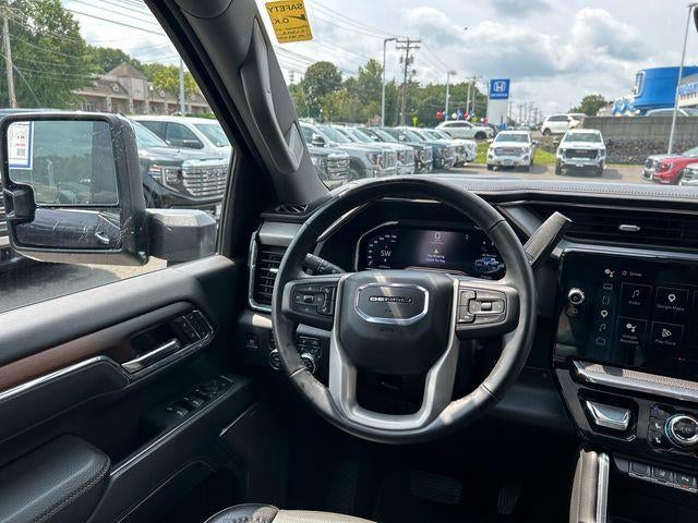2024 GMC Sierra 2500 HD Crew Cab Standard Box 4-Wheel Drive Denali