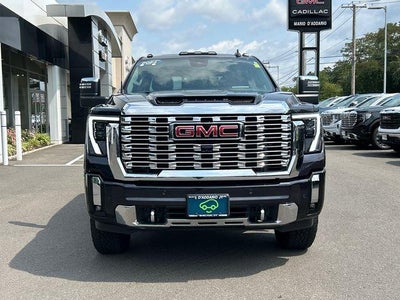 2024 GMC Sierra 2500 HD Crew Cab Standard Box 4-Wheel Drive Denali