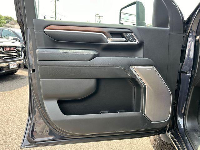 2024 GMC Sierra 2500 HD Crew Cab Standard Box 4-Wheel Drive Denali
