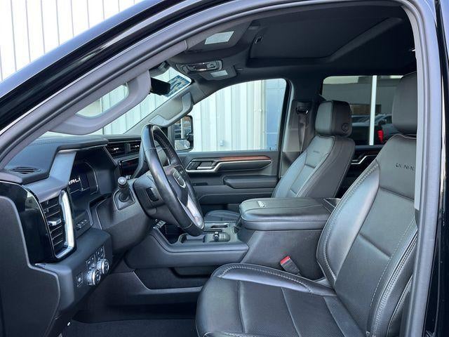 2024 GMC Sierra 3500HD Crew Cab Long Box 4-Wheel Drive Denali