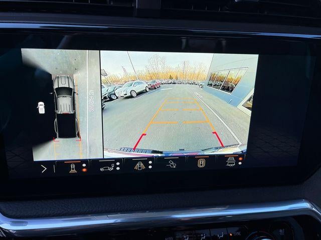 2024 GMC Sierra 3500HD Crew Cab Long Box 4-Wheel Drive Denali