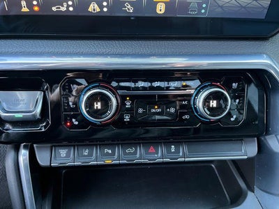 2024 GMC Sierra 3500HD Crew Cab Long Box 4-Wheel Drive Denali