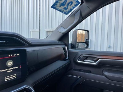 2024 GMC Sierra 3500HD Crew Cab Long Box 4-Wheel Drive Denali