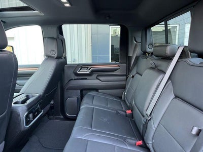 2024 GMC Sierra 3500HD Crew Cab Long Box 4-Wheel Drive Denali