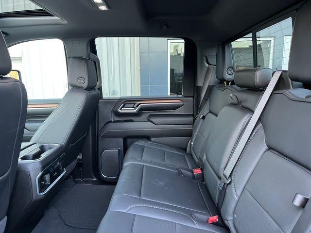 2024 GMC Sierra 3500HD Crew Cab Long Box 4-Wheel Drive Denali