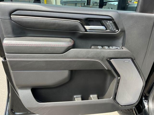 2025 GMC Sierra 2500 HD Crew Cab Standard Box 4-Wheel Drive AT4X