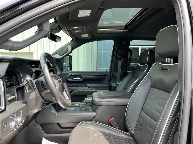 2025 GMC Sierra 2500 HD Crew Cab Standard Box 4-Wheel Drive AT4X